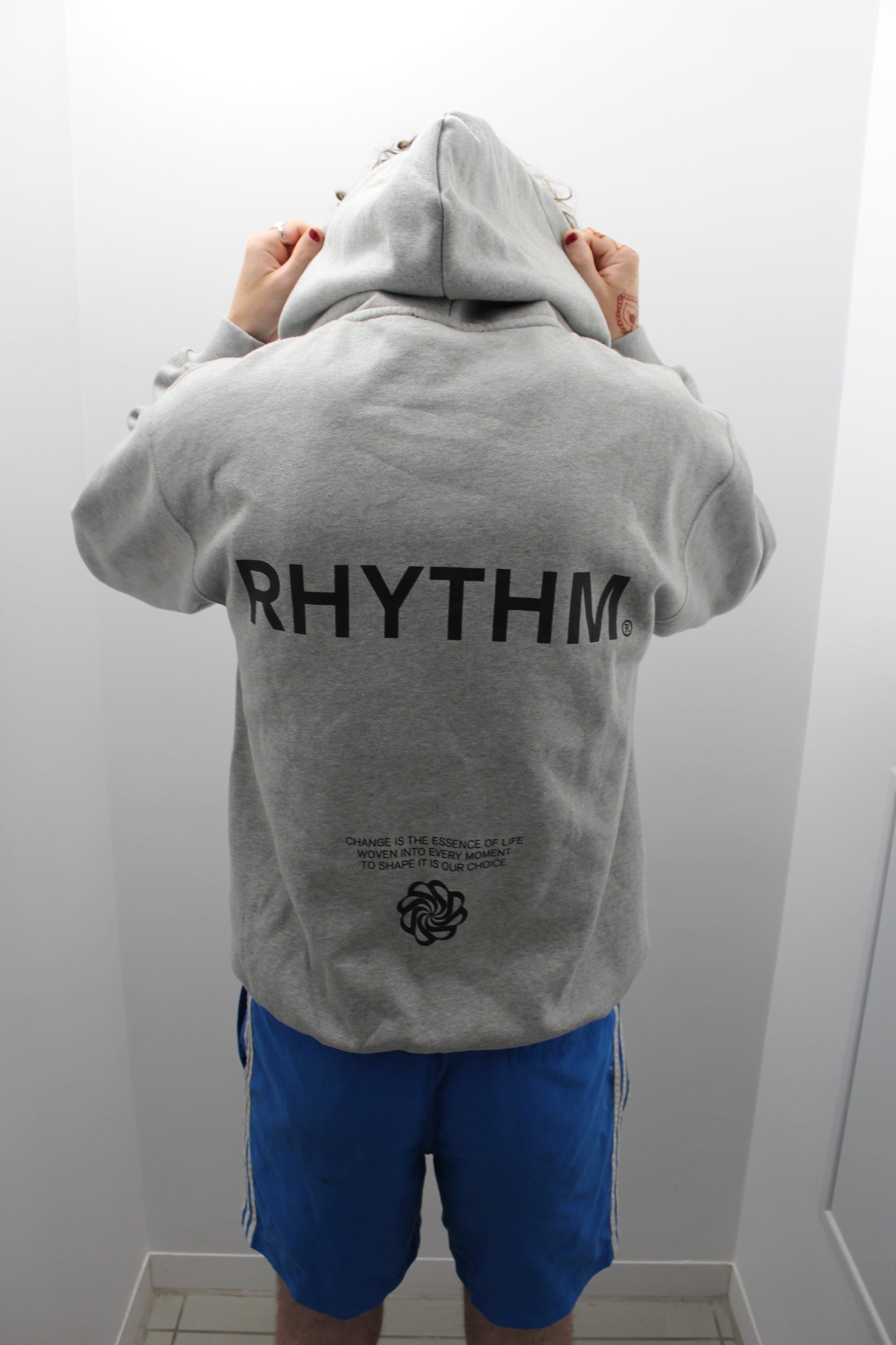 GREY MOVEMENT OF PHILOSOPHY OVERSIZED